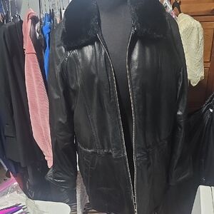 Pelle Studio Black Leather Jacket with Plush Collar